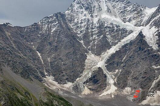 В Мурманской области под лавиной оказалась 12-летняя девочка