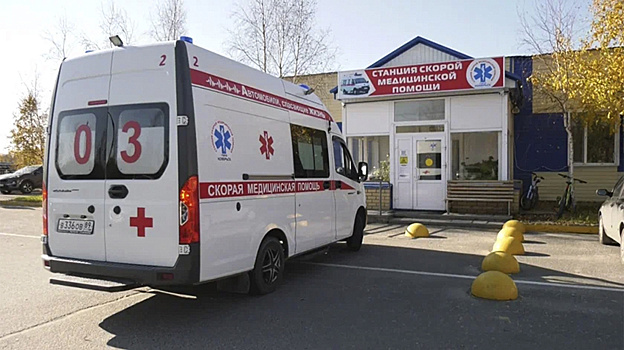 В Ноябрьск-парке скорая увезла ребенка с травмой ноги