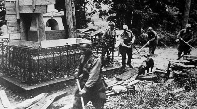 Сколько погибло советских сапёров при разминировании могилы Пушкина