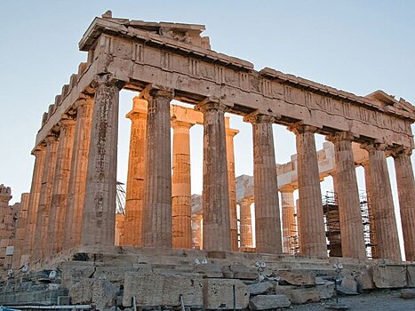 Частные экскурсии за 5 тысяч евро запустят в афинском Акрополе в 2025 году