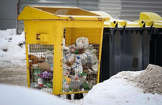 Жители Октябрьского не платят за вывоз мусора из-за завышенных расчетов