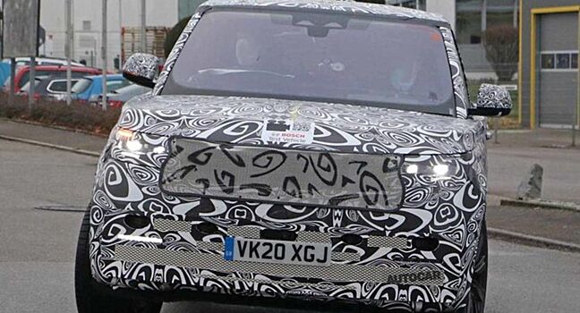 Опубликованы первые снимки интерьера нового Range Rover