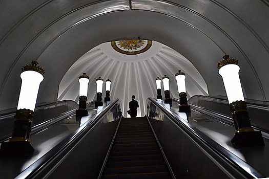 Штраф за остановку эскалатора в метро увеличат в десятки раз