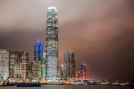 Гонконг планирует рассмотреть дальнейшие ограничения на покупку жилья ...