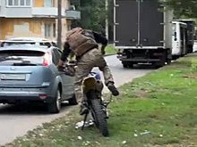 В Самаре мотоциклист сбил 12-летнего подростка и скрылся