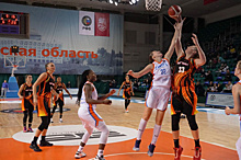 Баскетболистки "Самары" дома уступили УГМК