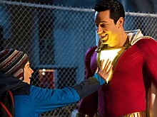 Закари Левай на новых постерах кинокомикса "Шазам!"