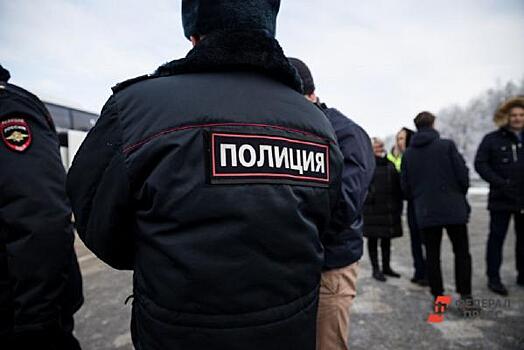 Екатеринбуржца похитили на парковке и увезли в багажнике