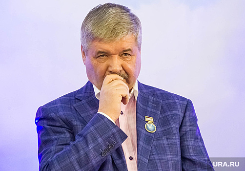 Структуры экс-губернатора ЯНАО избавляются от актива в Петербурге