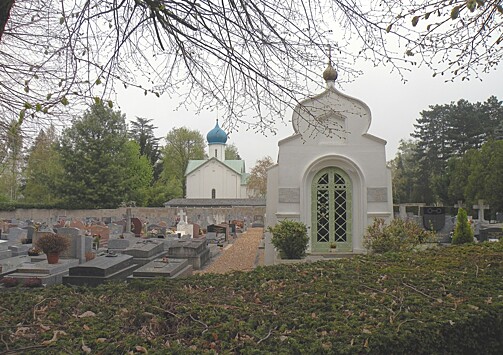 Во Франции не приняли деньги РФ за аренду места захоронения Бунина