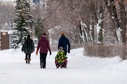 С 1 декабря россиянам повысят социальные выплаты: кого ждет повышение