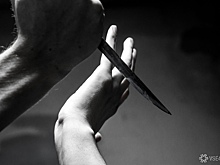 Мужчина ударил ножом подростка в Новосибирске из-за девушки