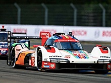 Ле-Ман: После двух часов гонки лидируют экипажи Porsche