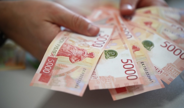 Под Волгоградом мужчина поверил лжесотруднику банка и потерял 150 000 рублей