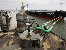 Русская нефть для украинских танков: Россия добывает, Индия гонит дизель в Европу, Киев радостно покупает