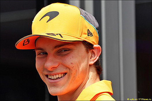 Оскар Пиастри: У нас с Ландо всё в порядке