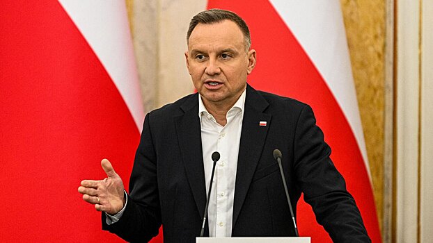Президент Польши о санкциях: «Российские спортсмены тоже несут ответственность за страну. Они должны нести это бремя, не требуя участия в соревнованиях»