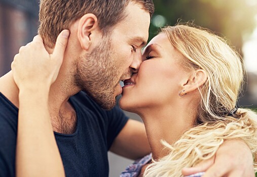 Как нужно правильно целоваться: советы мужчин