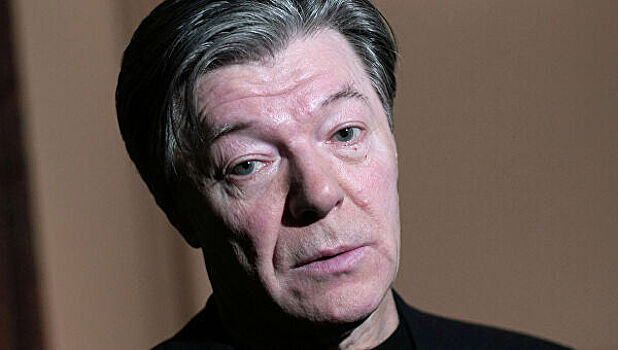 Актер Александр Збруев госпитализирован