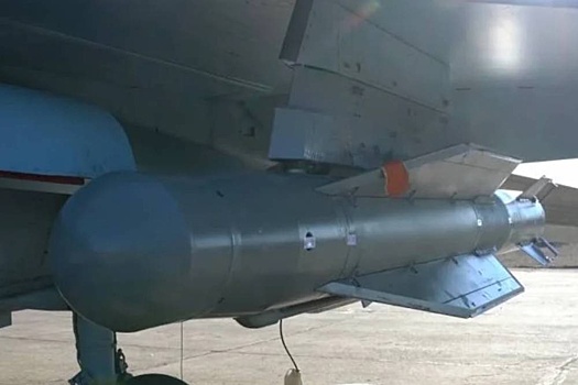 ВКС России начали применять в СВО новые планирующие бомбы УПАБ-1500Б