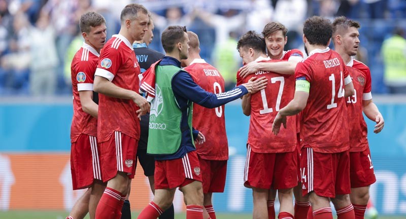 Каррера заявил, что сборная России могла выйти в плей-офф на ЧМ-2022