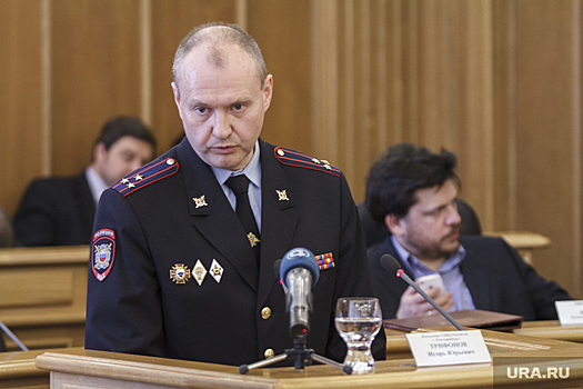 Суд продлил арест генерала Трифонова, обвиняемого во взятке
