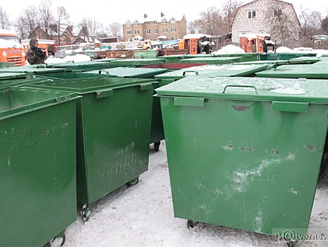 В Тверской области начинают устанавливать новые евроконтейнеры для мусора