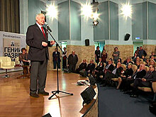 В «Российской газете» презентовали книгу Николая Долгополова «Гении разведки»