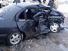 В Перми пассажирский автобус столкнулся с иномаркой
