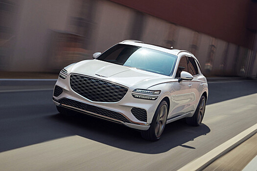 Кроссовер Genesis GV70 после рестайлинга изменился внутри заметнее, чем снаружи