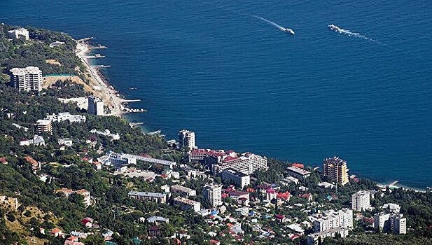 Крым продал с аукциона три санатория за 1,5 миллиарда рублей