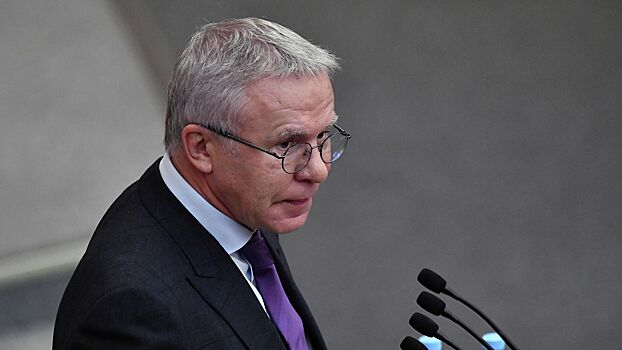 Фетисов предложил КХЛ вернуться к русскому языку