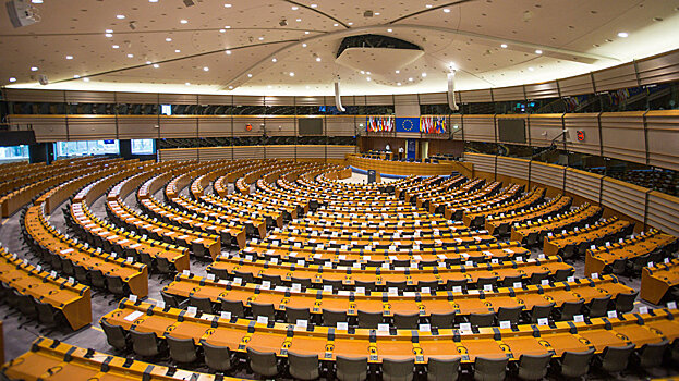 В Европарламенте разгорелась борьба за мандаты