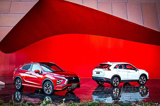 Mitsubishi Eclipse Cross обновился и стал гибридом