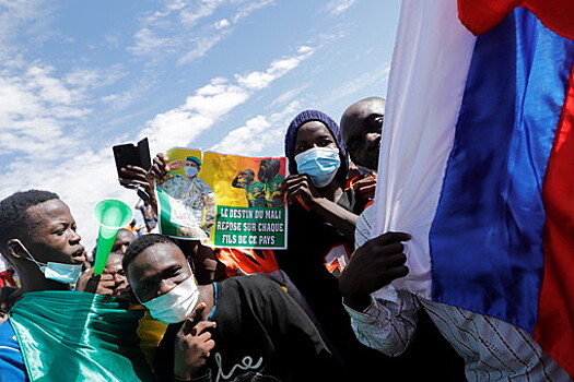 В Мали прошли митинги в поддержку сотрудничества с Россией