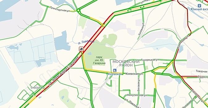 Улица Суворова в Калининграде из-за ДТП встала в трёхкилометровой пробке