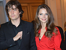 Елизавета Боярская показала подарки на 40-летие: «Муж подарил торт»