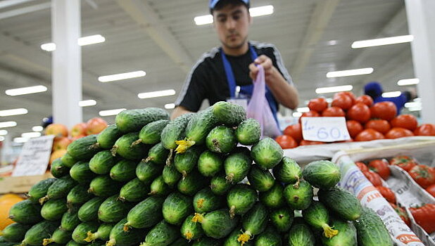 В России подорожали огурцы