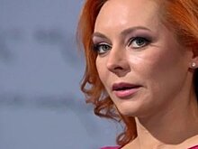 Разлученная с Джигурдой Анисина вынуждена жить на чужбине на пособие