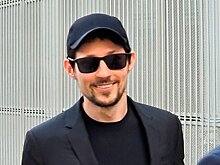 Дуров пожаловался, что не смог нарядиться в Хеллоуин в самого себя