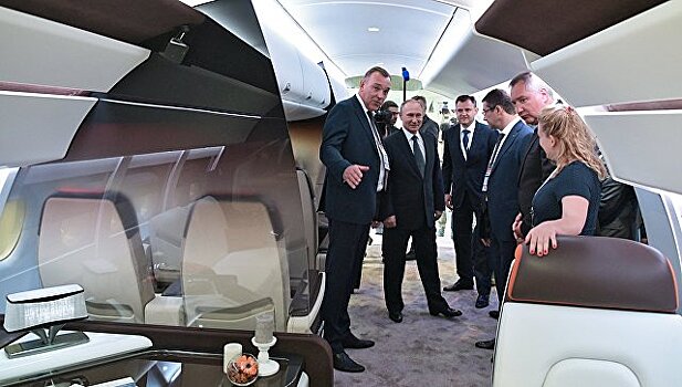 Рогозин пообещал новый легкий истребитель до 2025 года