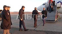 Видео из аэропорта во время прибытия Осипова в Читу опубликовал ТК "Альтес"
