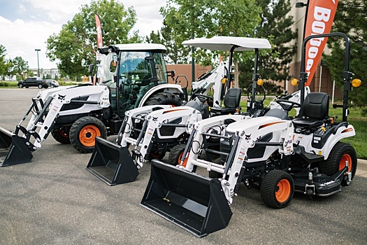Bobcat выпустила новую линейку компактных тракторов