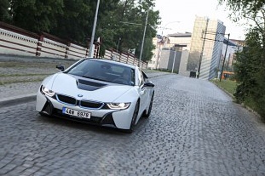 Около 1100 электромобилей BMW i3 используются немецкими государственными службами