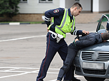 Сотрудники полиции в Саратове задержали виновника ДТП