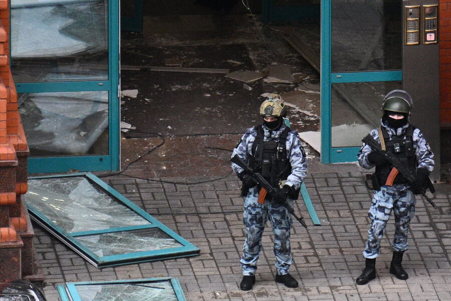 РИА: устроивший взрыв в ЖК Алые паруса купил документы на проживание в РФ