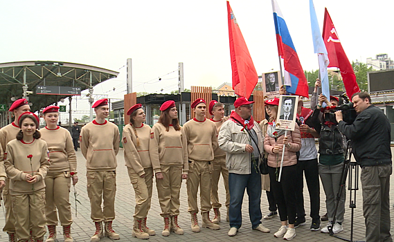 Подмосковные юнармейцы отправились в поездку по Европе по местам воинской славы