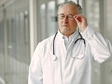 Минздрав призвал медиков на пенсии вернуться к работе