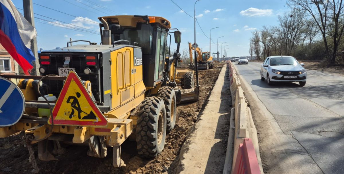 В Ростове на Вавилова продолжается реконструкция автомобильной дороги