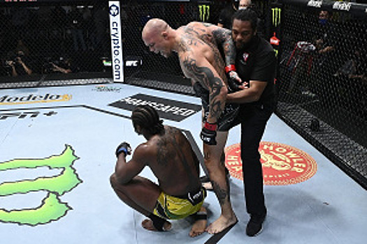 Смит не оставил шансов Спэнну: все результаты UFC Fight Night 192